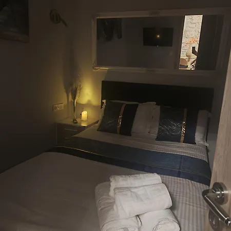 Apartament Eleousa House *