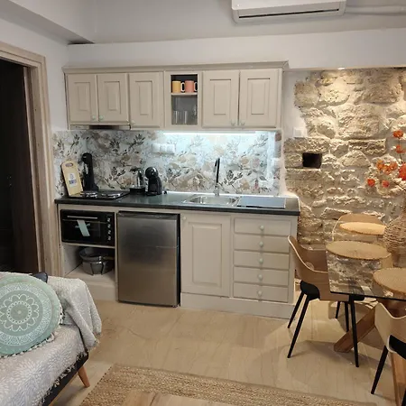 Eleousa House Apartment Nisaki (Corfu)