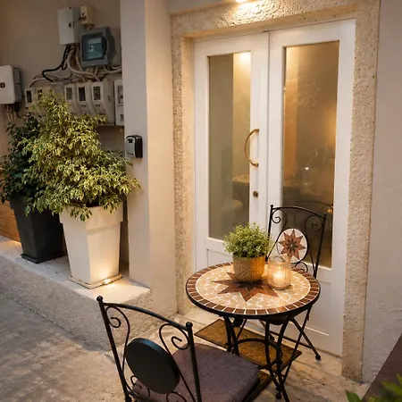 Apartment Eleousa House *