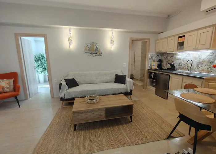 شقة Eleousa House