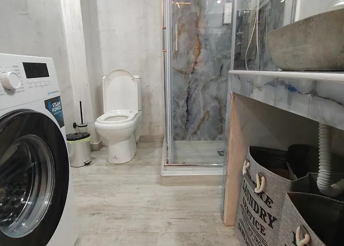 Eleousa House شقة *