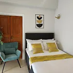 Eleousa House