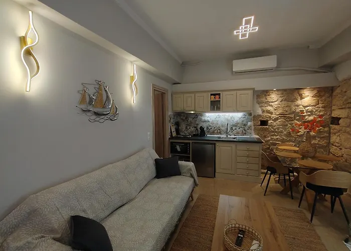 Apartment Eleousa House *